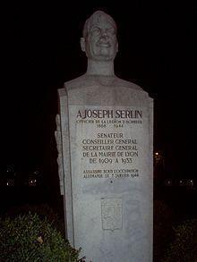 statue Joseph Serlin